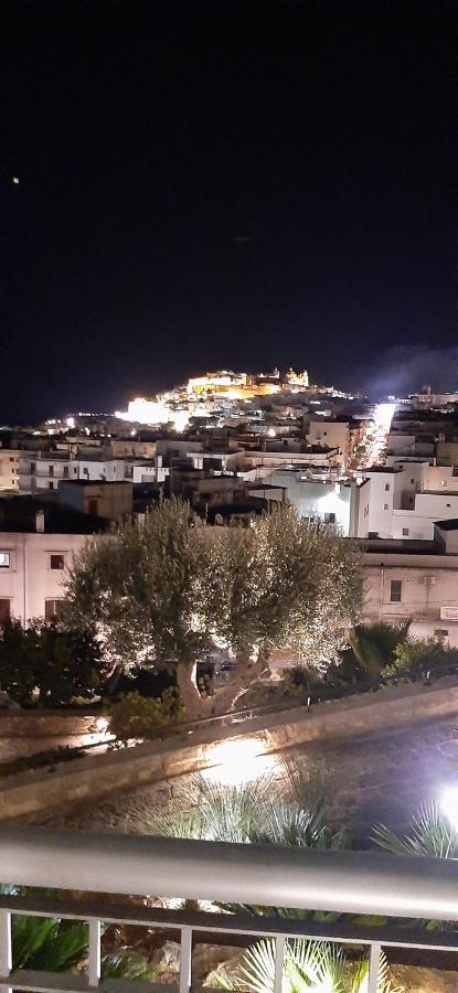 Che Vista!! Ostuni ,Sulle Bianche Mura Con Vista Mozzafiato Exterior photo