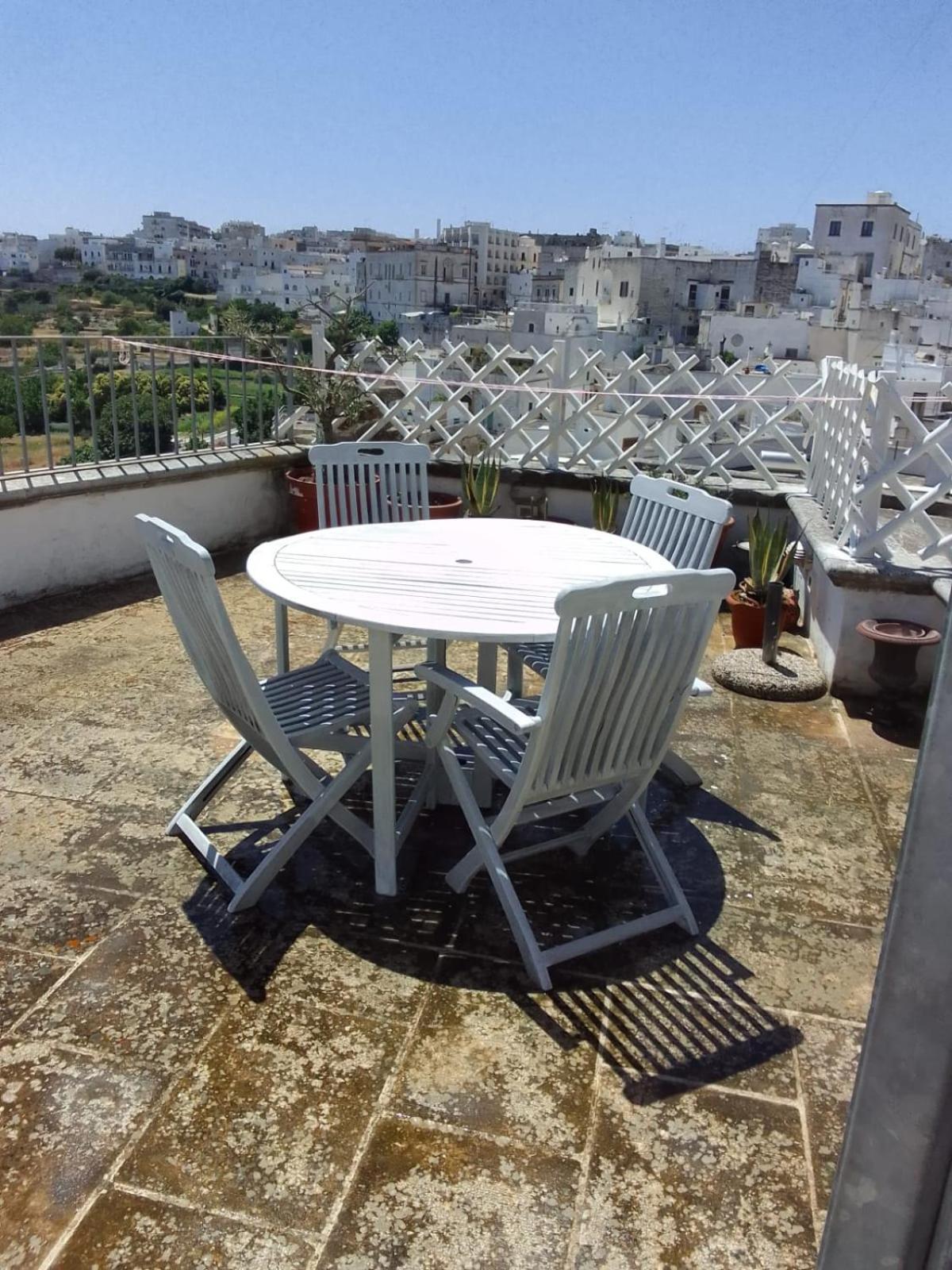 Che Vista!! Ostuni ,Sulle Bianche Mura Con Vista Mozzafiato Exterior photo