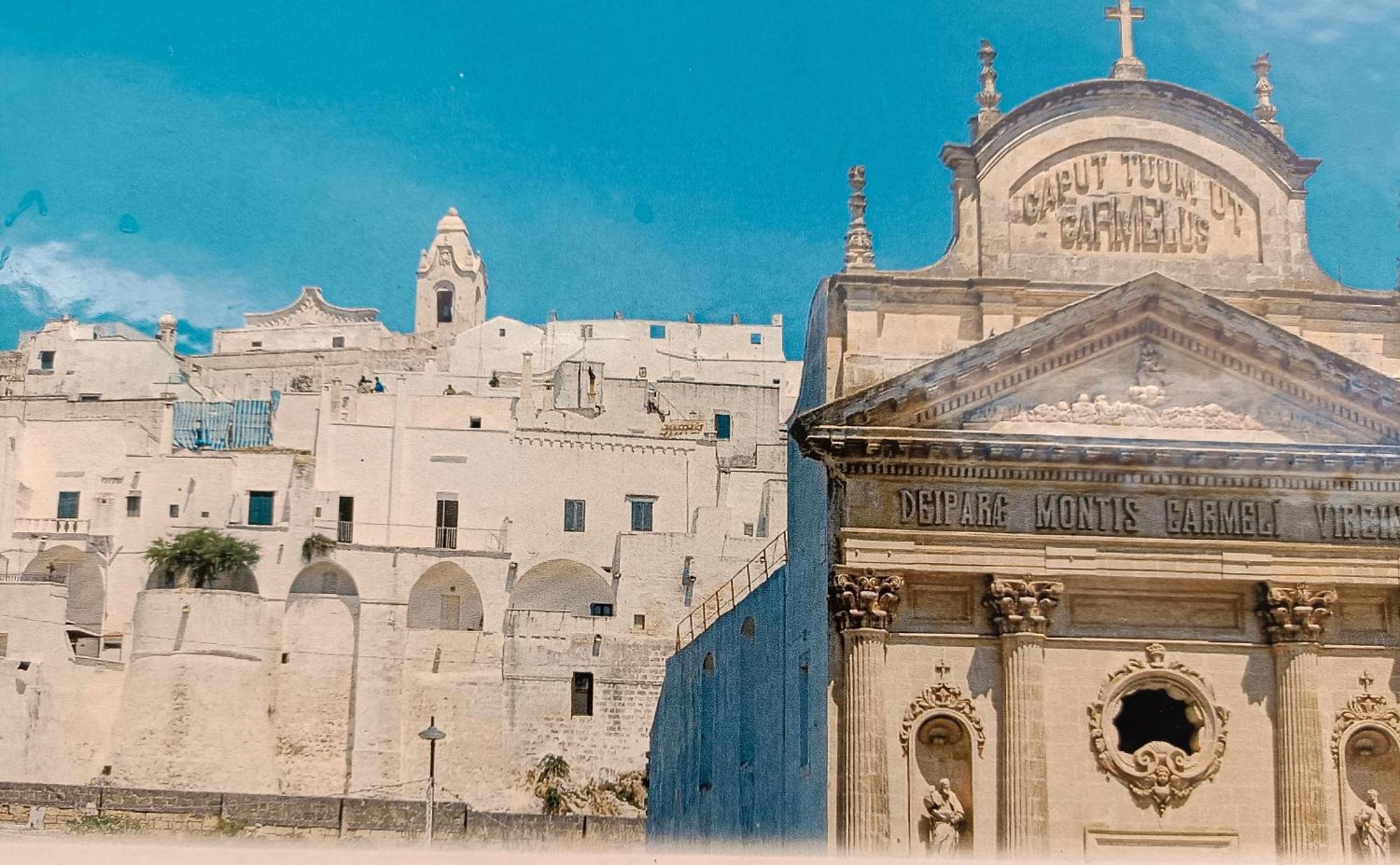 Che Vista!! Ostuni ,Sulle Bianche Mura Con Vista Mozzafiato Exterior photo
